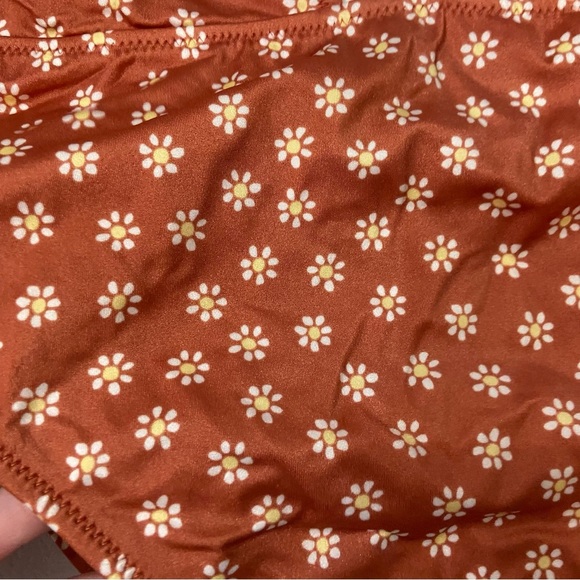 New! Victoria's Secret Swim Brown Daisy Plunge One Piece Swimsuit 3872 - Picture 6 of 8